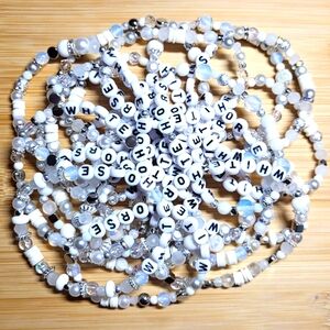 White Horse- Taylor Swift Friendship Bracelet